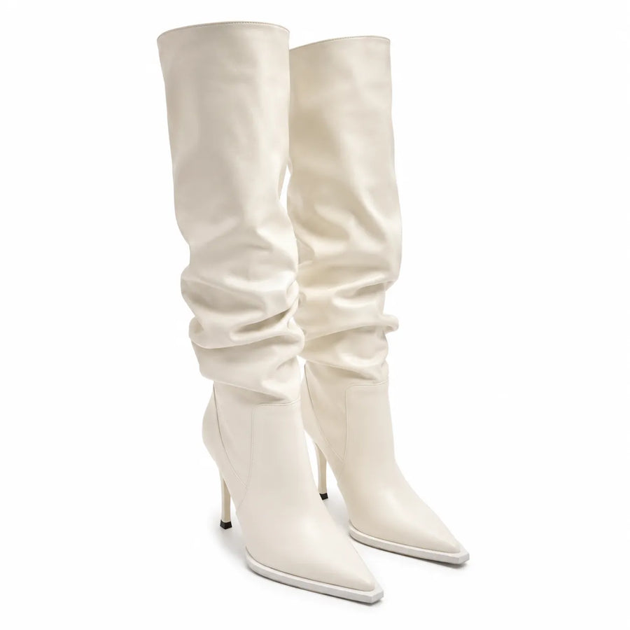 Bottes à talons hautes femme - vue d'ensemble posée
