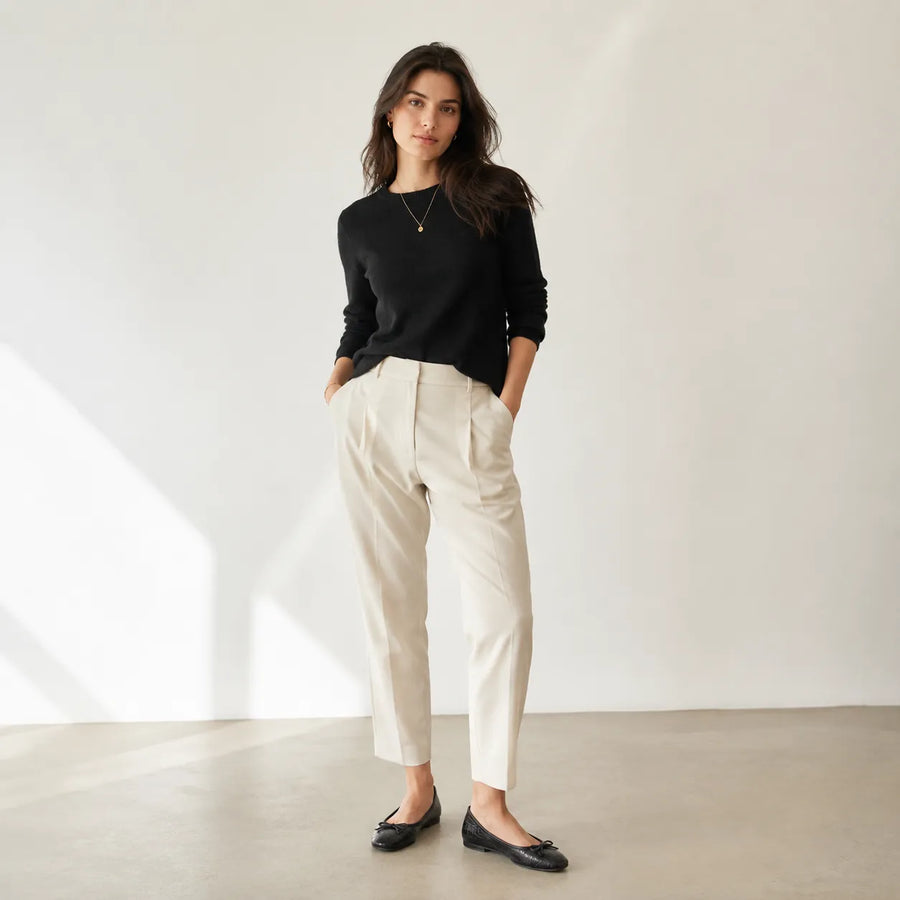 Ballerine femme noire effet croco - vue d'ensemble posée