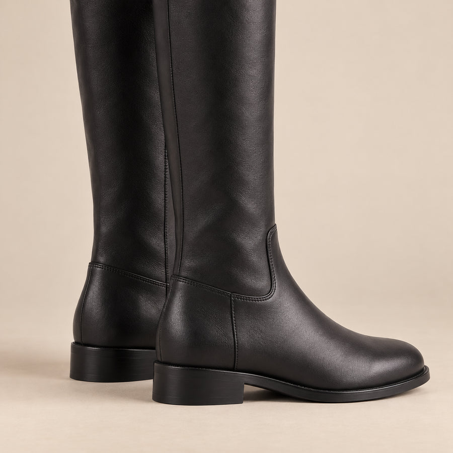 Bottes Cavalières Plates Femme - Simili Souple Sans Fermeture - Noir - gros plan 2 sur fond beige