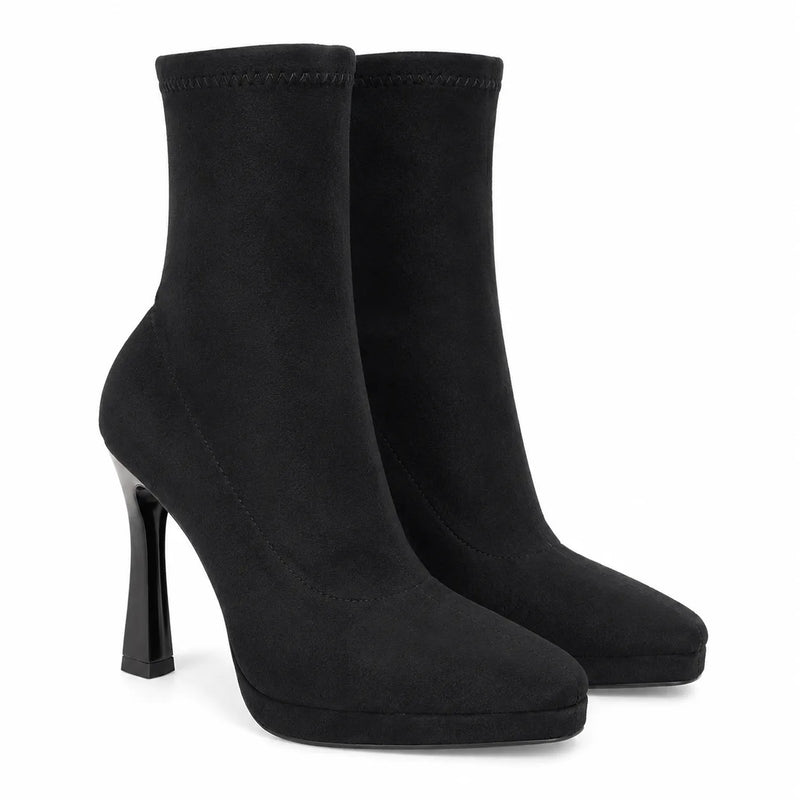 Bottes noir à talon femme - vue portée