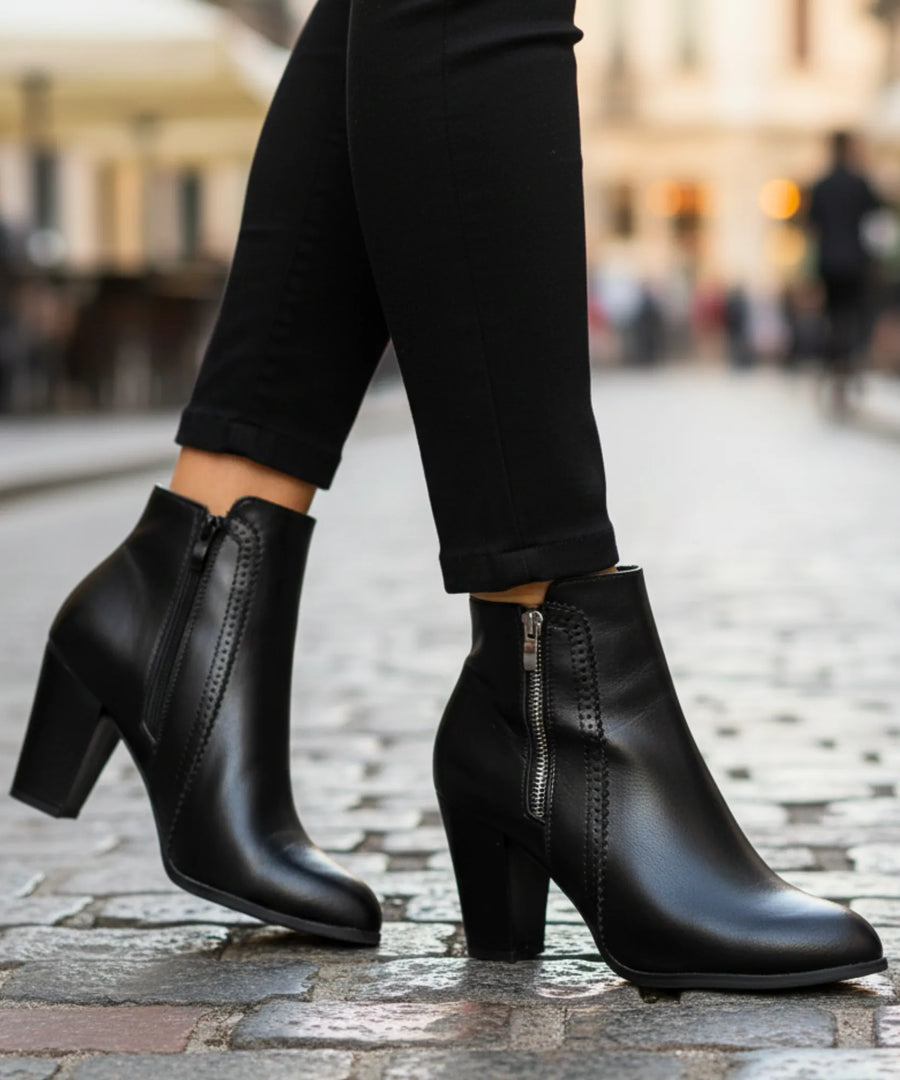 Bottines en cuir à talons femme