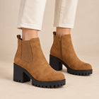 Bottines Chelsea Femme - Suédine Talon Bloc 7 cm Zip Extérieur - Camel