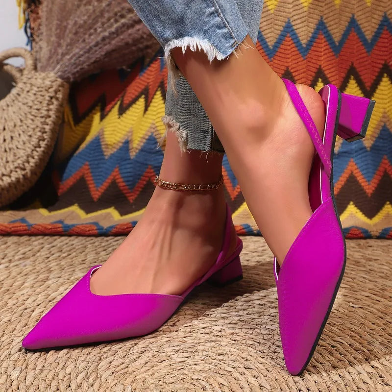 Escarpin femme talon bloc bas - vue portée