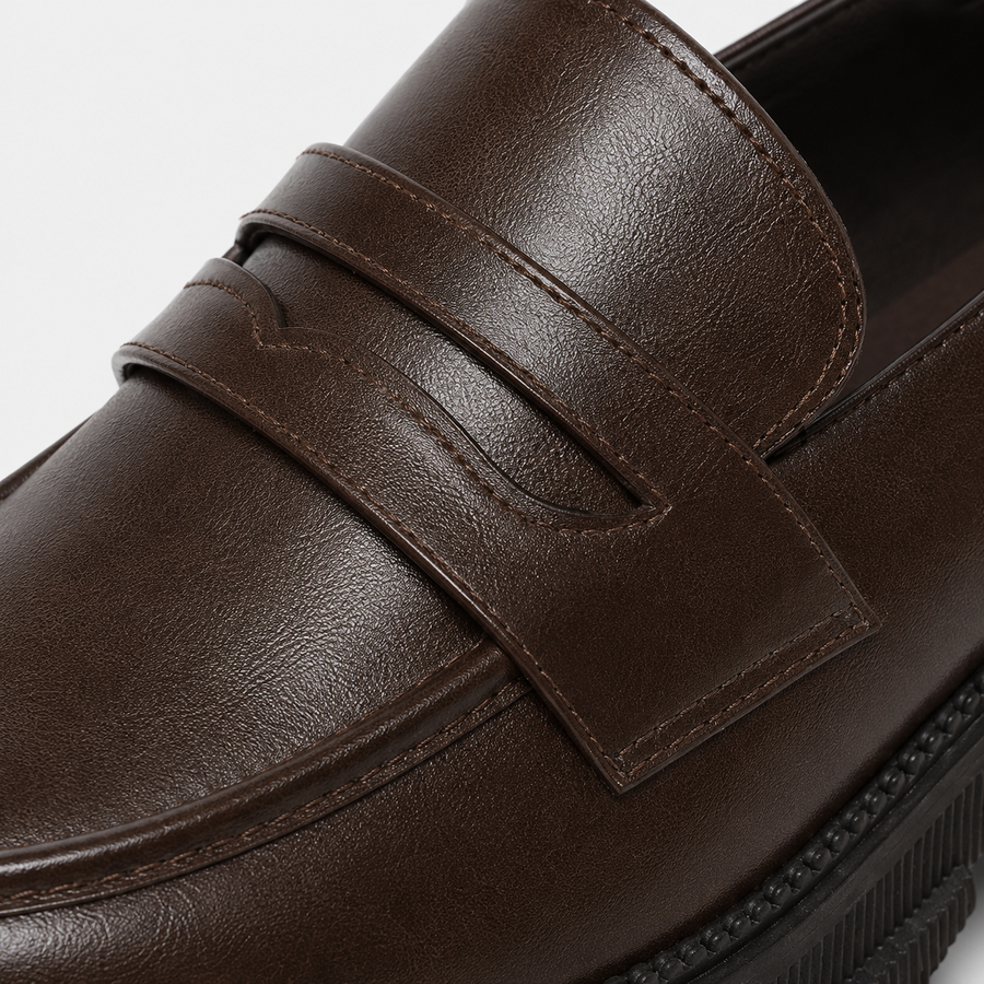 Espadrille femme style britannique - gros plan semelle tressée