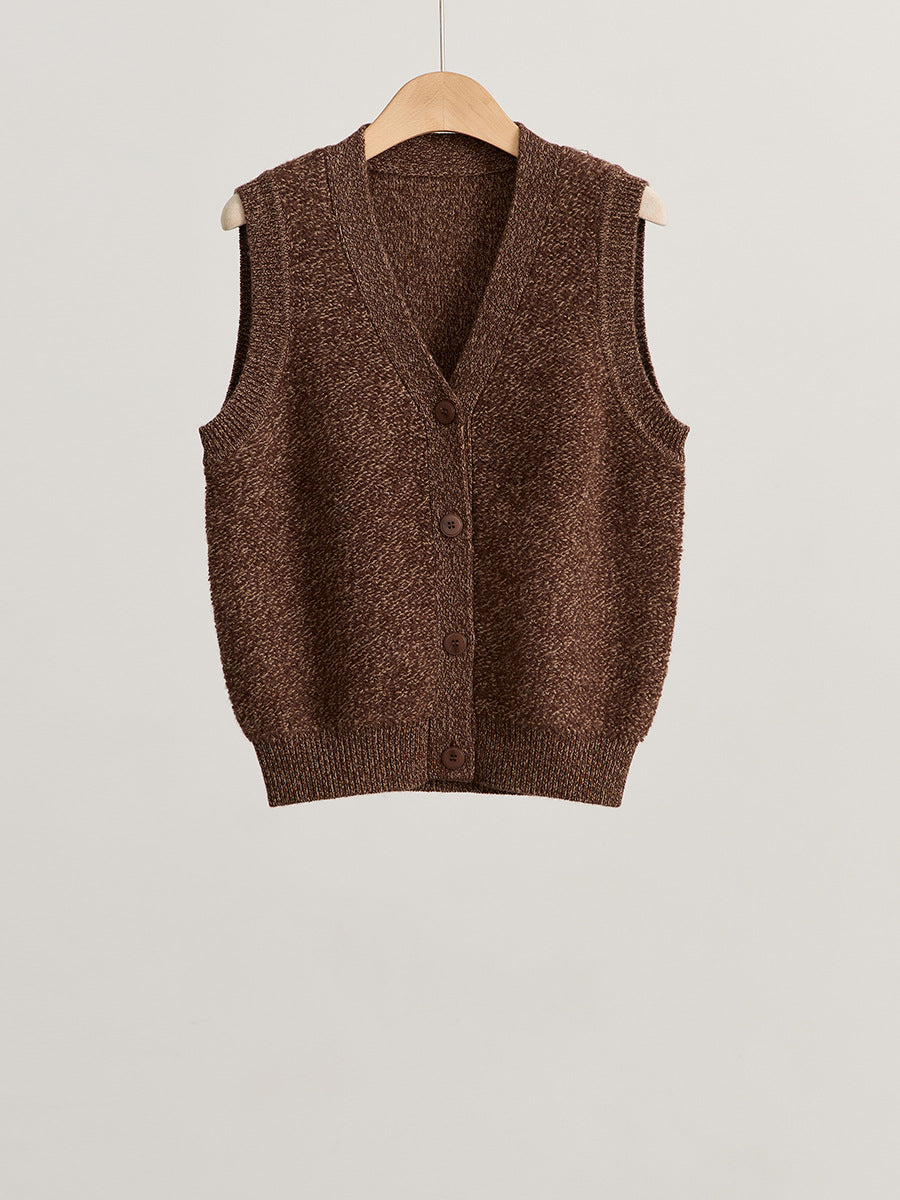 Gilet cardigan sans manche en laine femme - vue de proche