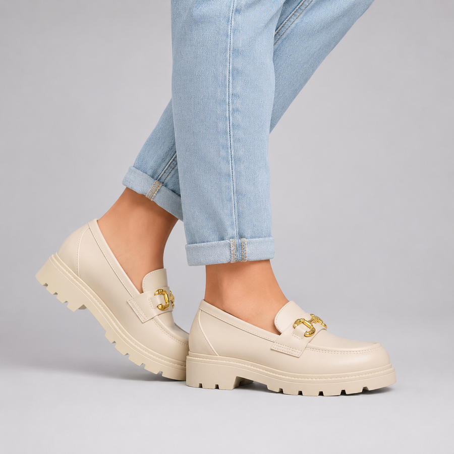 Mocassin femme blanc compensé à chainette dorée - vue de côté