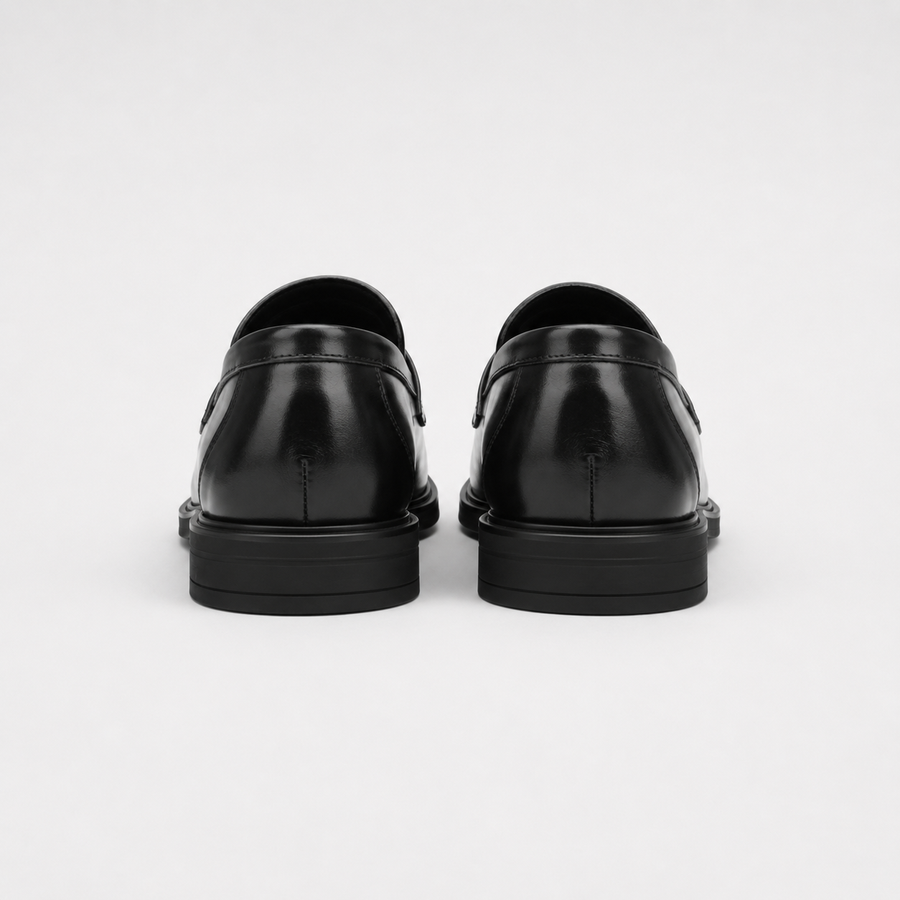 mocassin de ville en cuir noir vue arriere