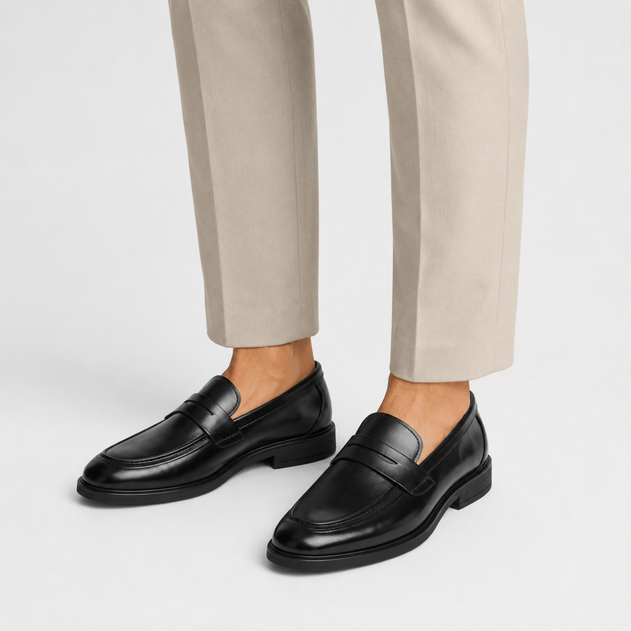 mocassin de ville en cuir noirmocassin de ville en cuir noir en arret de proche