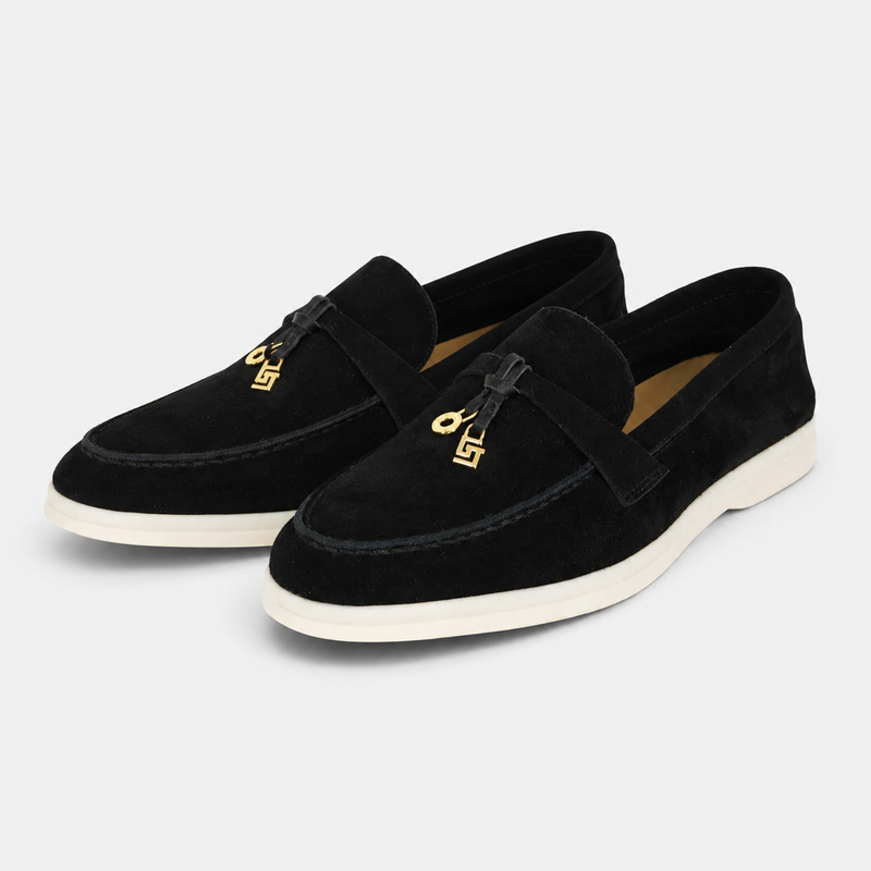 Mocassin femme noir glands dorés finition luxe - vue face