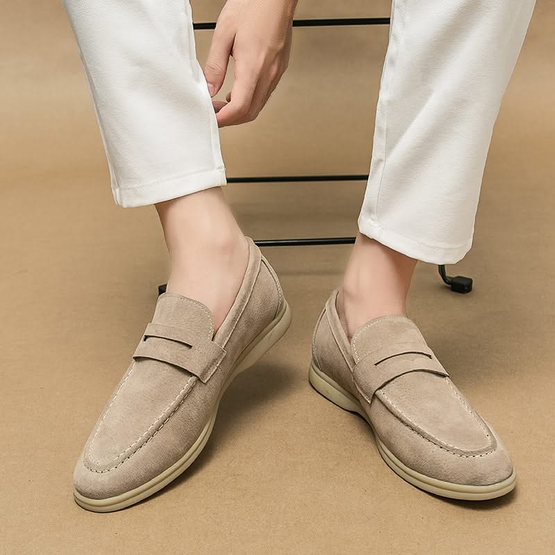 Mocassin homme beige finition soignée - gros plan matière