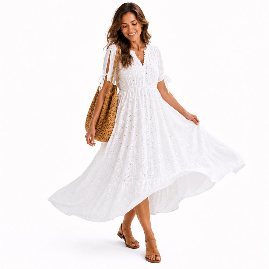 Robe femme blanche col V dentelle bohème - silhouette complète