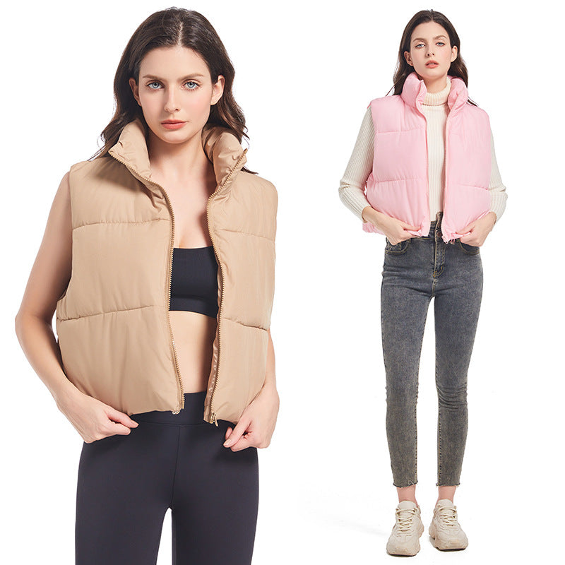 Veste courte sans manche femme - vue de proche