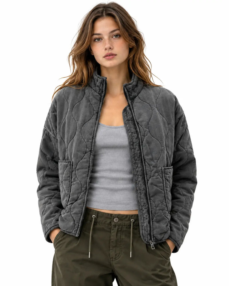 Veste Matelassée Femme - Col Montant Poches Plaquées Gris foncé porté